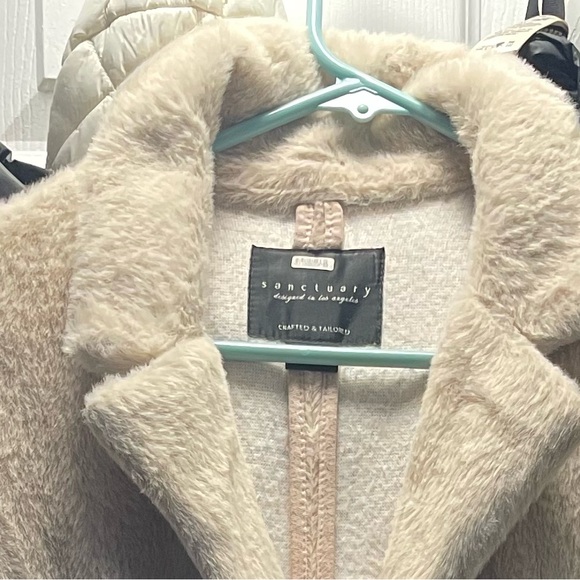 Sanctuary faux fur coat size M - Picture 2 of 2